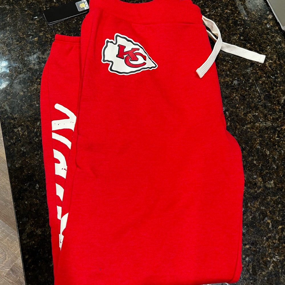 NWT KC Chiefs sweats/joggers -Taylor’s Boyfriend sale!
